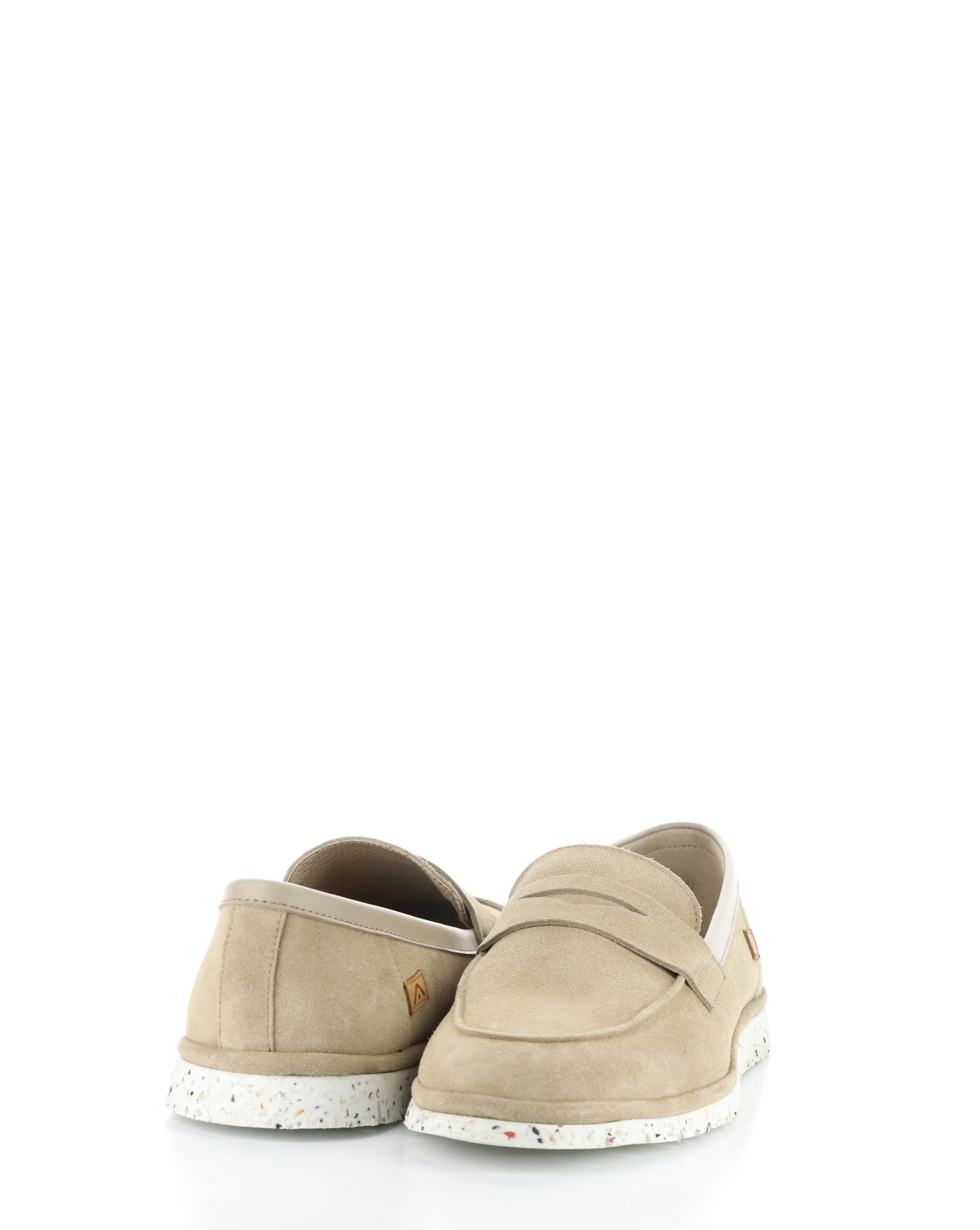 12912 SAND Round Toe Shoes