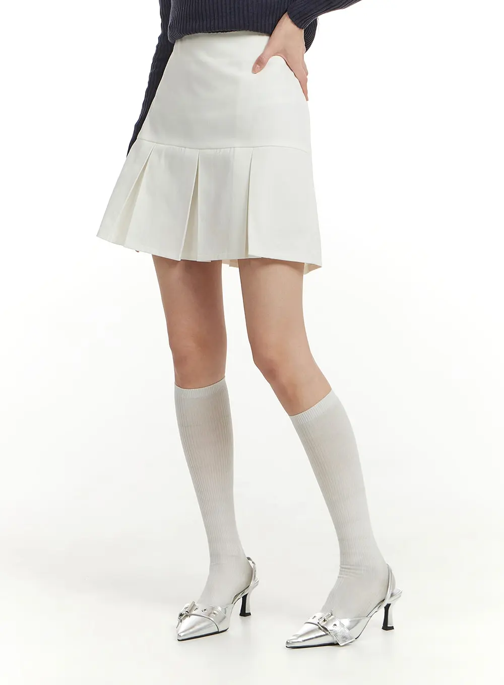 Basic Cotton Pleated Mini Skirt IM406