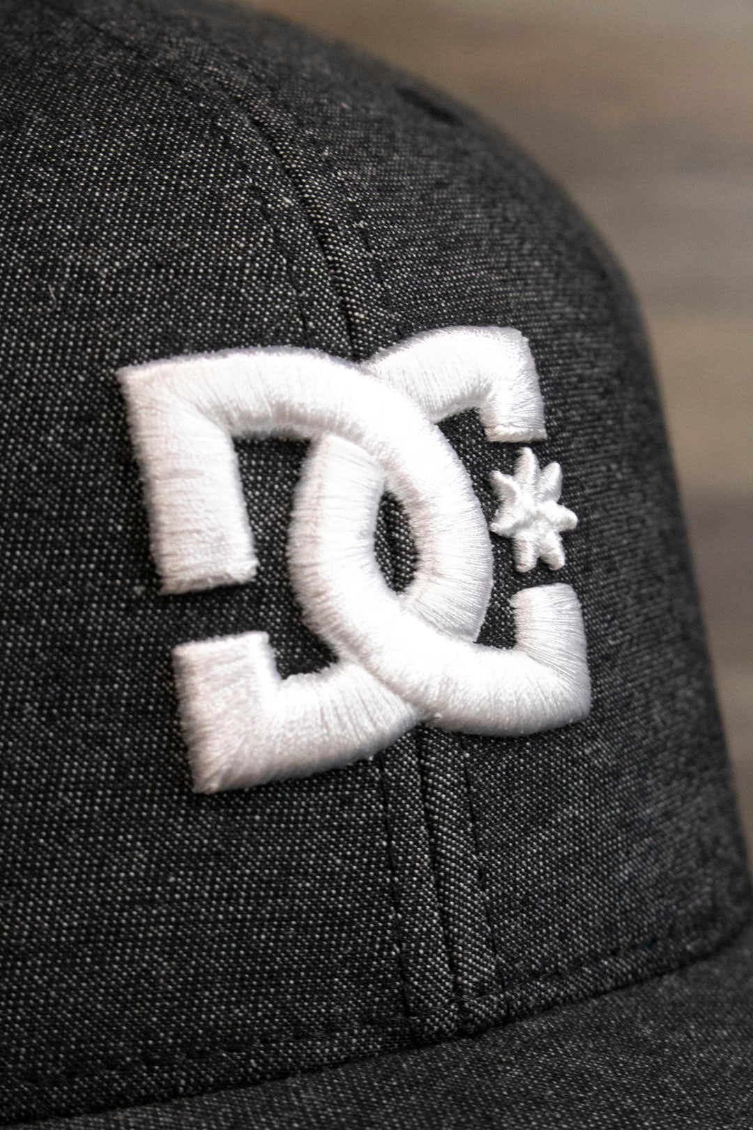 Dark Gray Bentbrim Skater Hat | DC Shoes Black Bottom Heather Gray Flexfit Cap