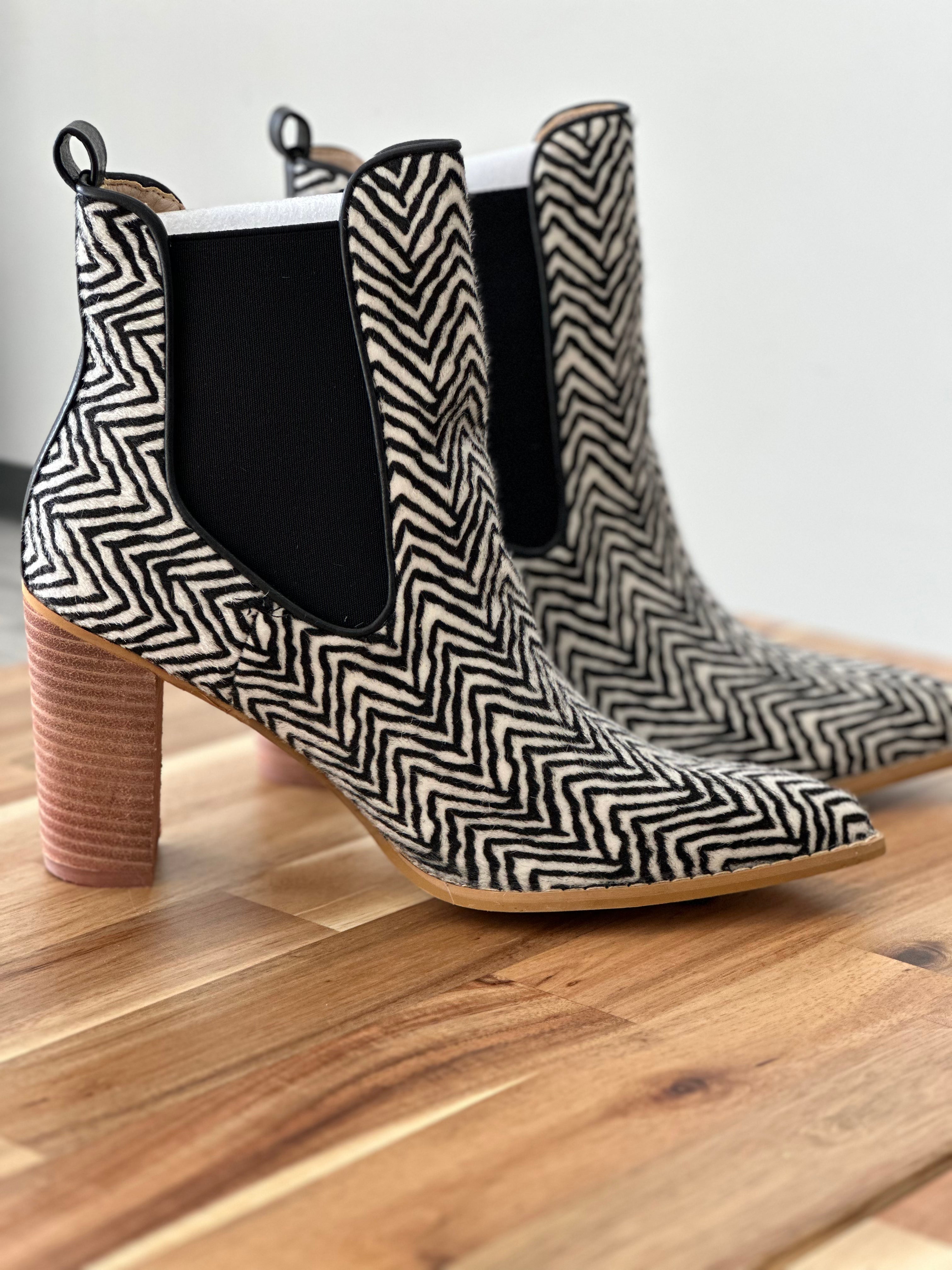 Esmee Chelsea Boot