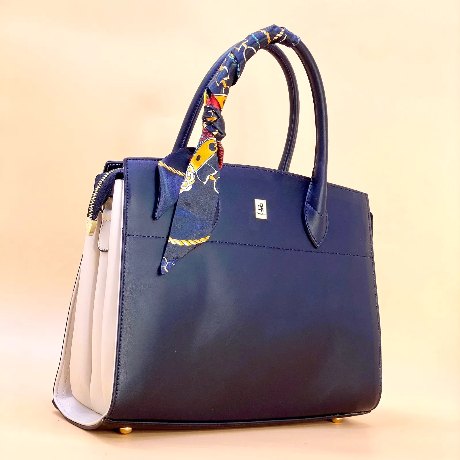 NEW 2023 ,  WOMEN HANDBAGS B500