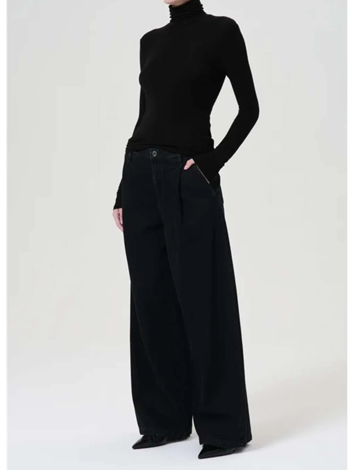 Pascale Turtleneck - Black